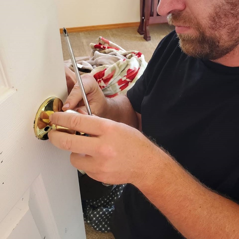 Oil Field Mechanic Handyman to Realtors Side Hustle School